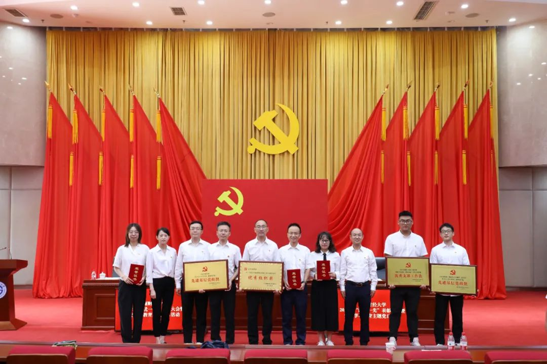 罗宏