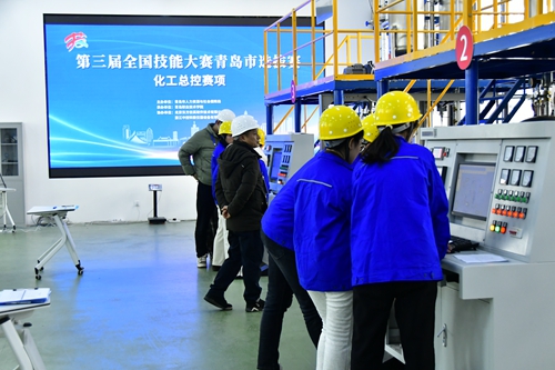 精馏实操考核现场