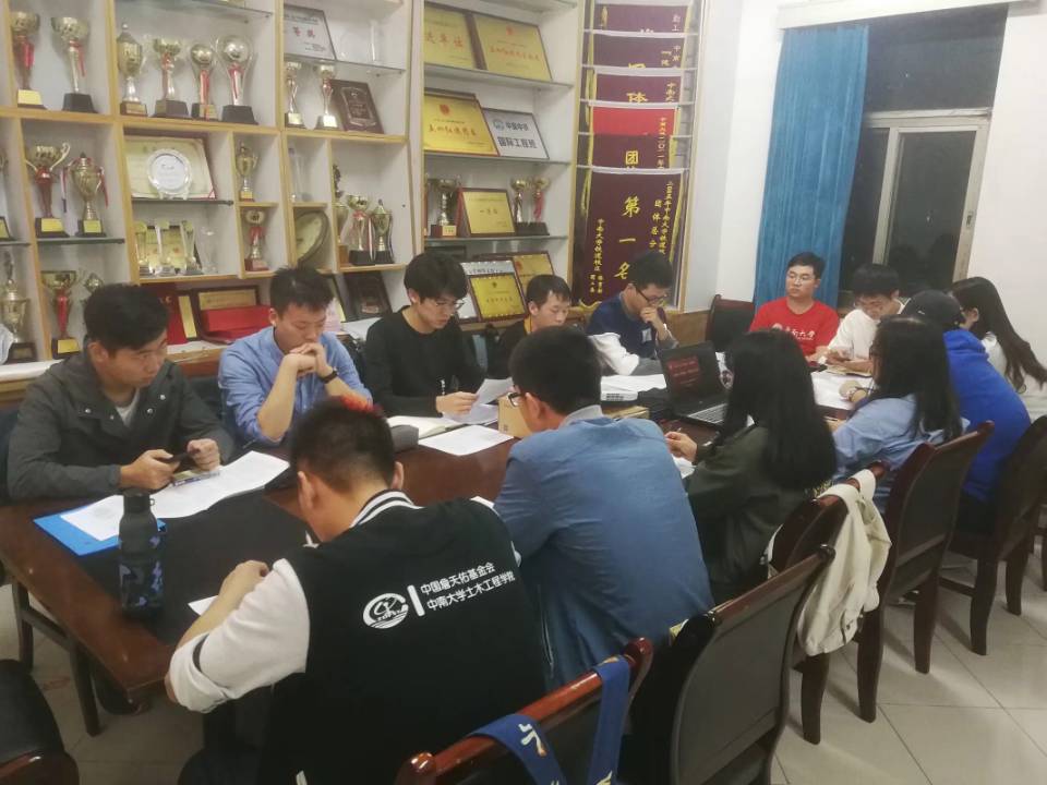 图1.jpg